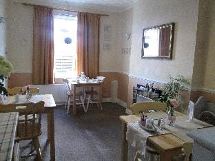 Kirkcroft Guest House Hotel in England