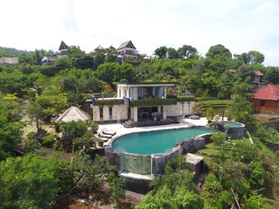 Sing Sing Resort Lovina Resort in Bali