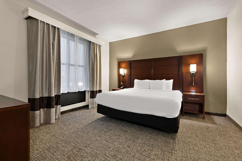 Suite room