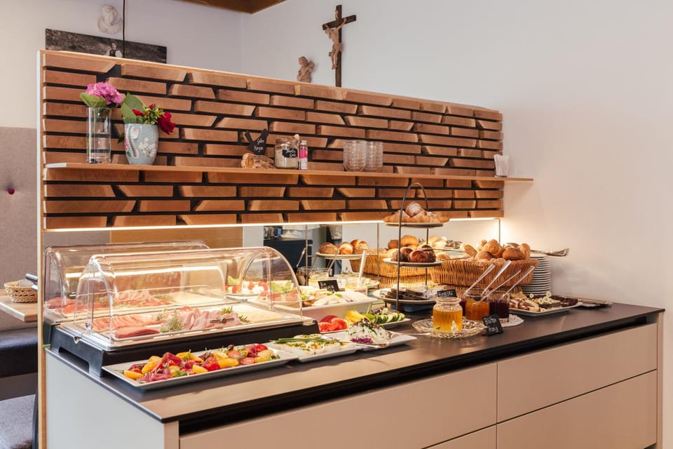 Hotel Garni Sirmian Hotel in Merano