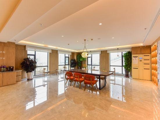 HanTing Premium Hotel (Xining Dashizi) Hotel in Qinghai