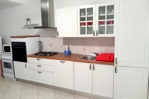 Twin Room Kustici 6288a Hotel in Novalja