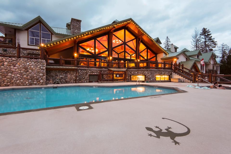 Lizard Creek Lodge Resort in British Columbia