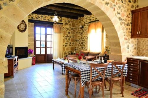 Aretaki villas Hotel in Crete