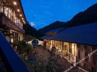 Hangzhou Lin'an Sandu joy&in Shanxiang Holiday Homestay (Western Zhejiang Dalong Bay) Hotel in Hangzhou