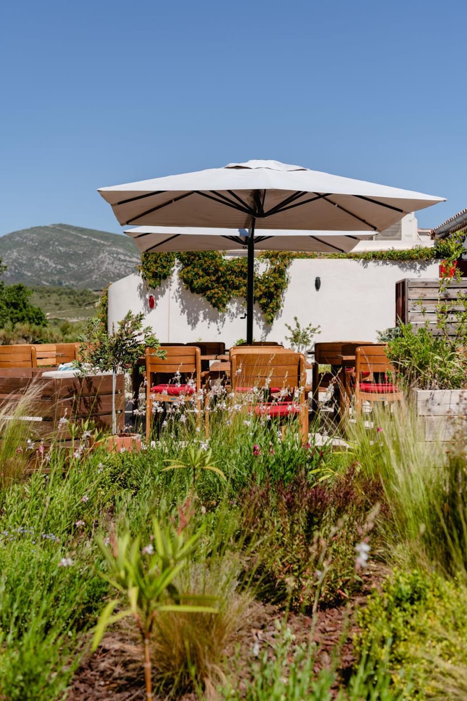 Hôtel Les Volets Rouges - Cassis Hotel in Cassis