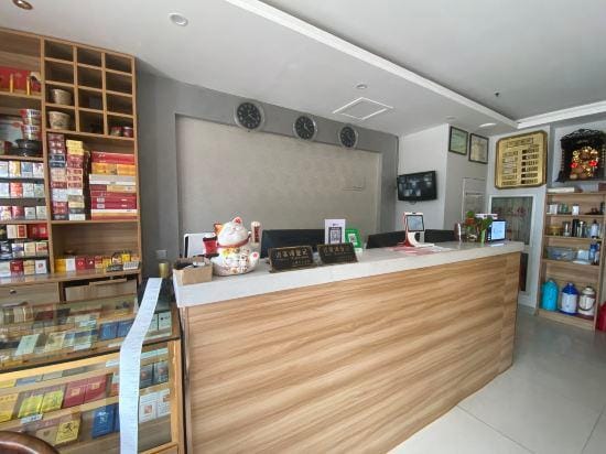 Minhong Hotel Lintao Road Hotel in Shanghai