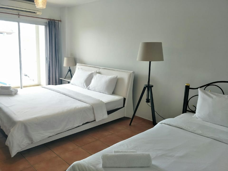 Suite room