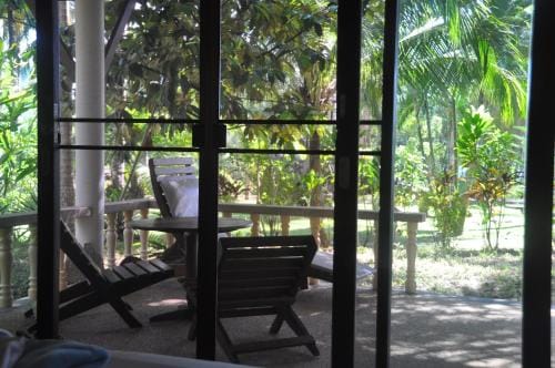 Lake View Bungalows Resort in Khuekkhak
