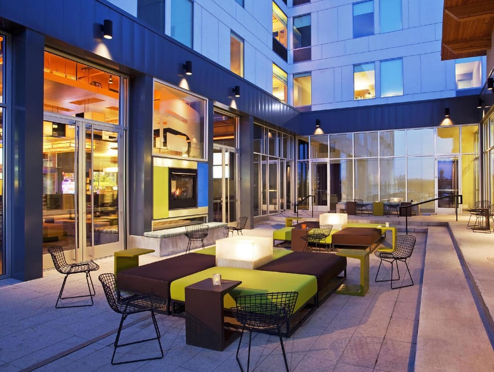 Aloft by Marriott Green Bay Hotel in Allouez