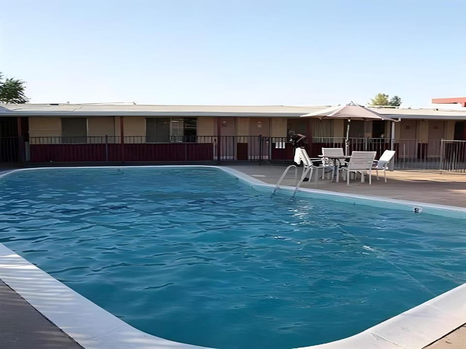 Gateway Inn Express Red Bluff Motel in Red Bluff