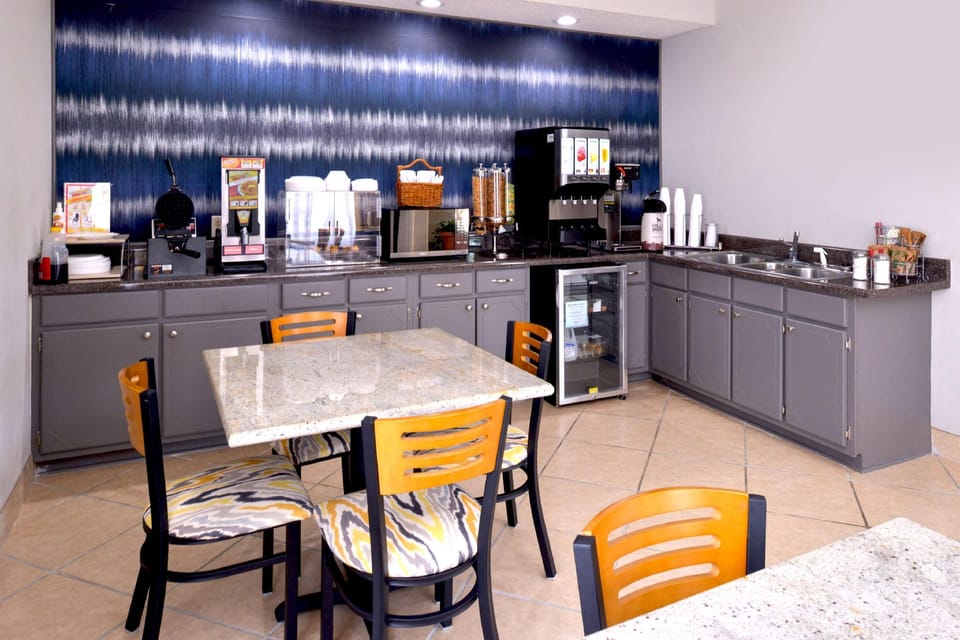 Americas Best Value Inn Monroeville Motel in Alabama