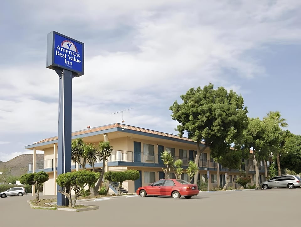 Americas Best Value Inn Thousand Oaks Motel in Newbury Park