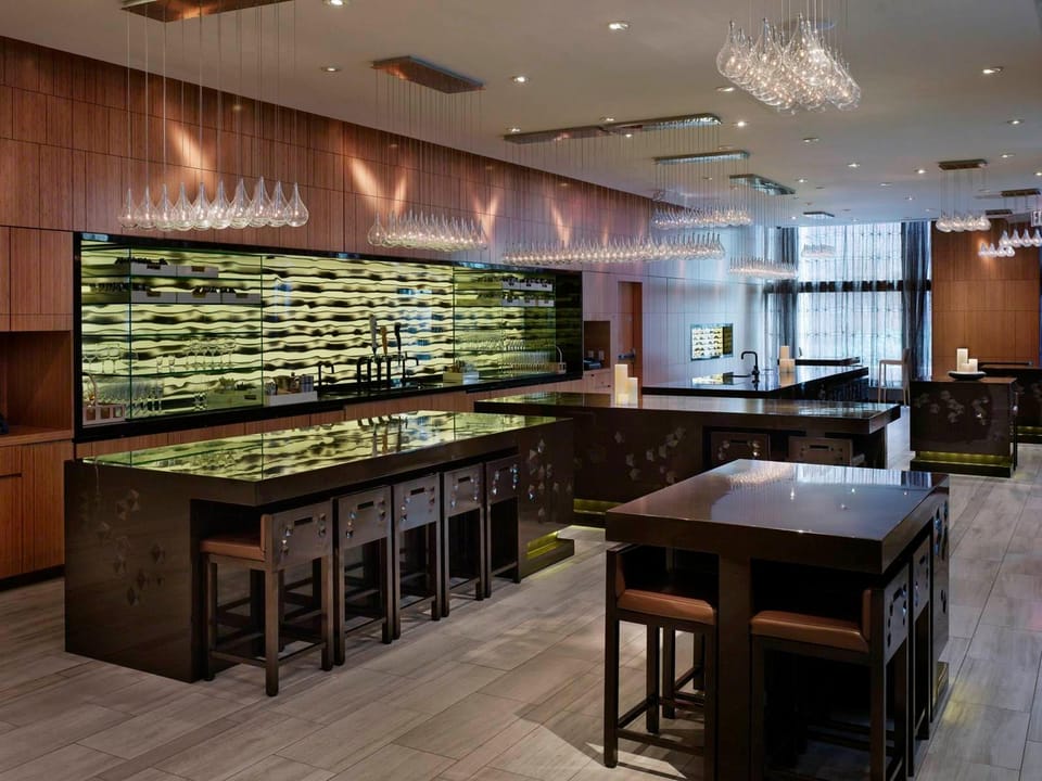 Bar/lounge
