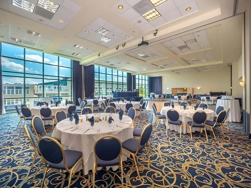 Atlantic Sands Hotel and Conference Center Hotel in Henlopen Acres