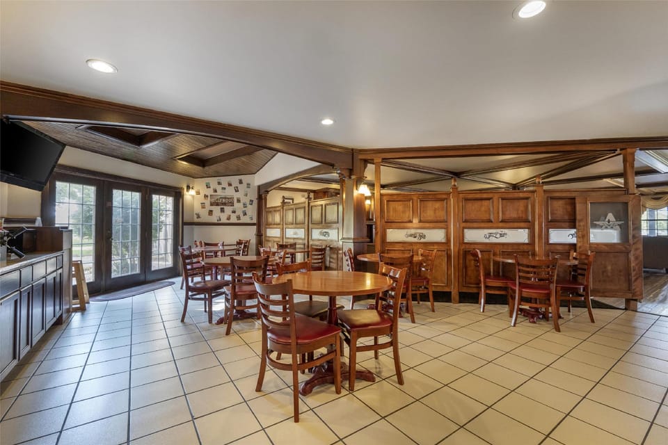 SureStay Plus by Best Western Auburn Hotel in Auburn