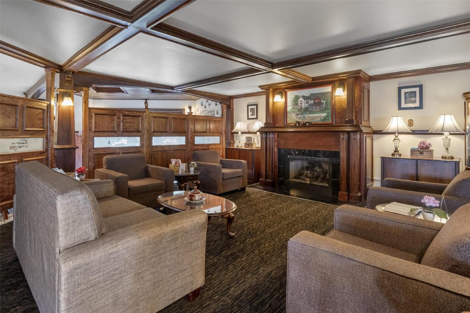 SureStay Plus by Best Western Auburn Hotel in Auburn