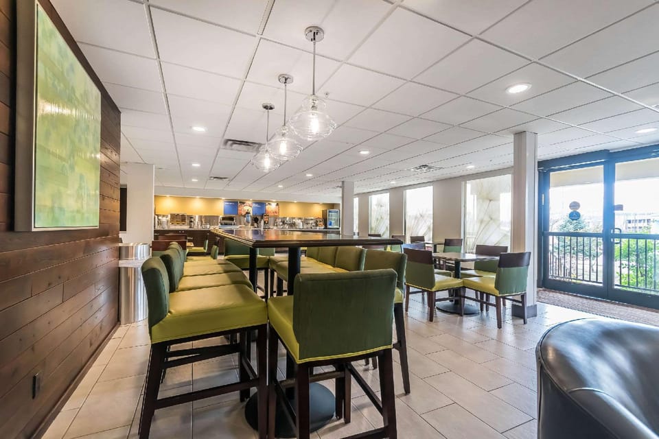 Comfort Inn & Suites Lexington - Hamburg I-75 Hotel in Lexington
