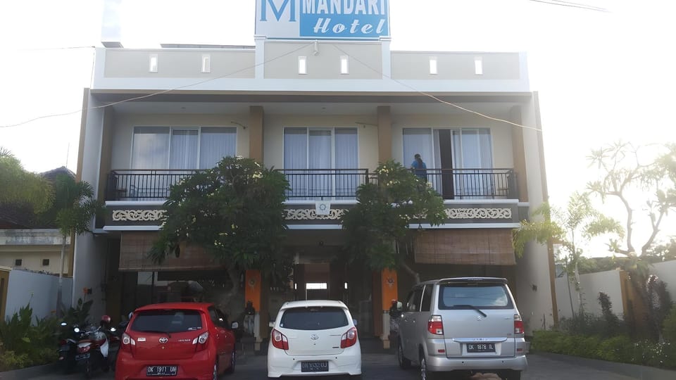 MANDARI HOTEL SINGARAJA Hotel in Buleleng
