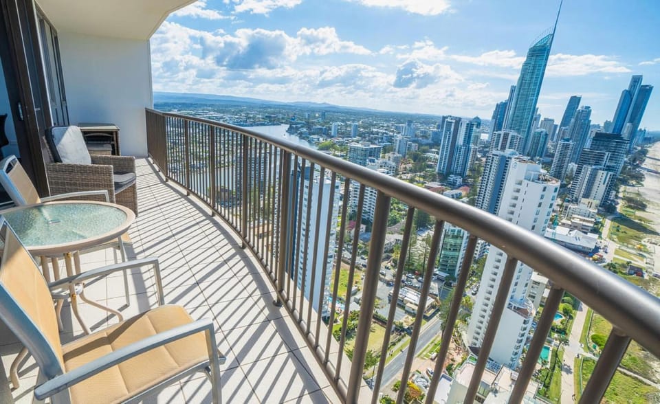 Surfers Aquarius on the Beach Apartment hotel in Surfers Paradise