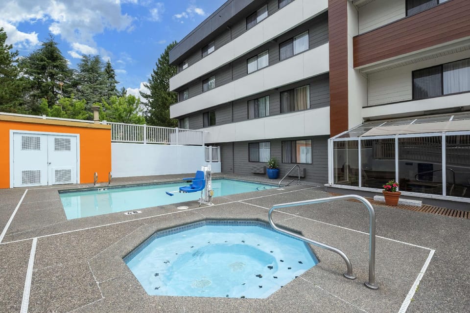 Best Western Alderwood Hotel in Lynnwood