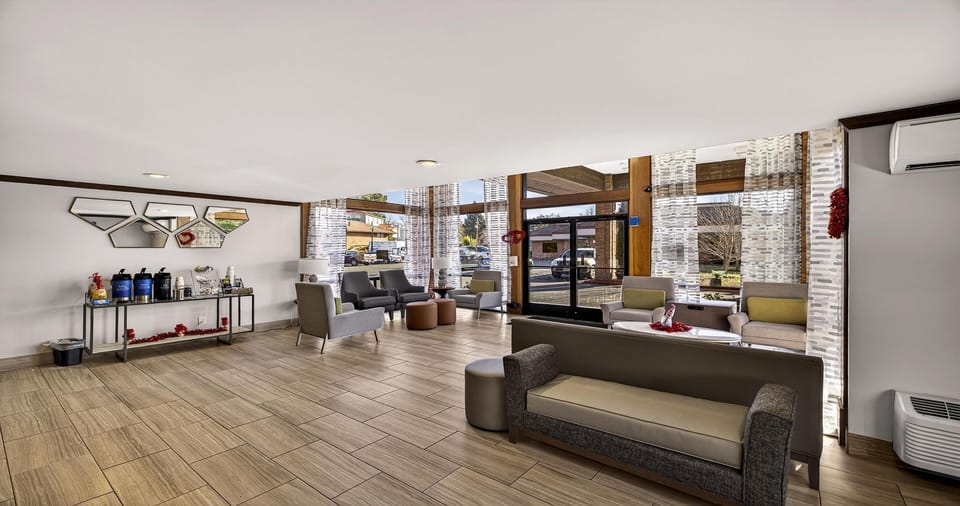 Best Western Amador Inn Hotel in Calaveras County