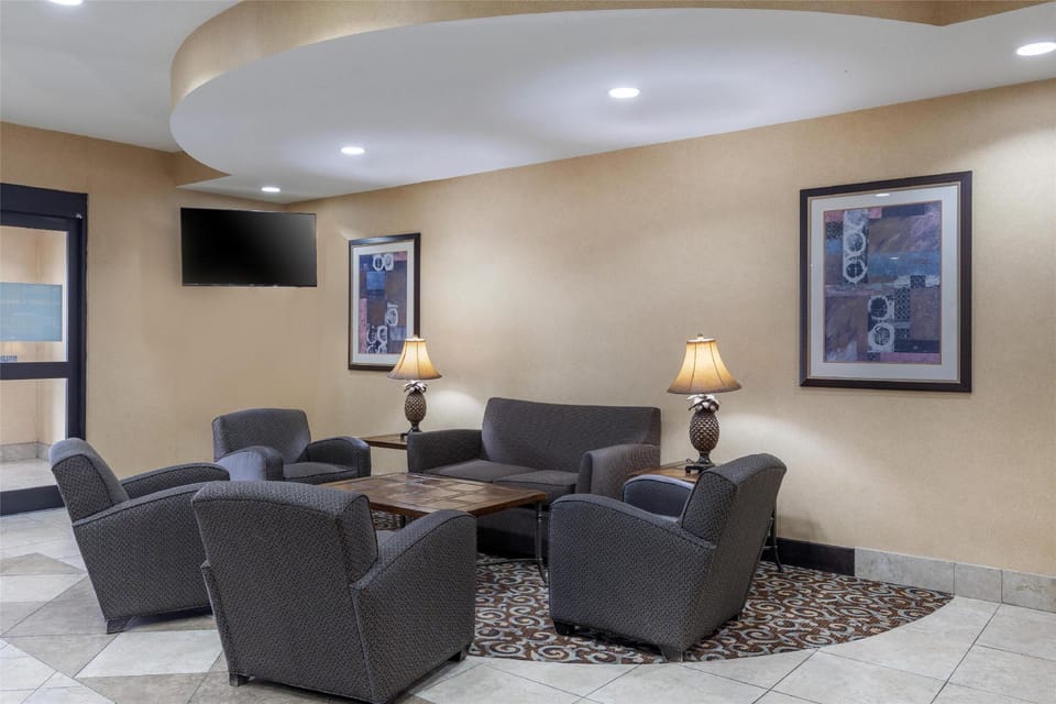 Best Western Bastrop Pines Inn Hotel in Bastrop