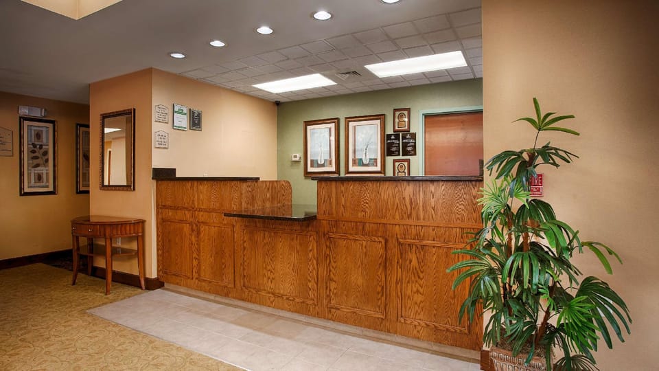 Best Western Plus Edison Inn Hotel in Raleigh