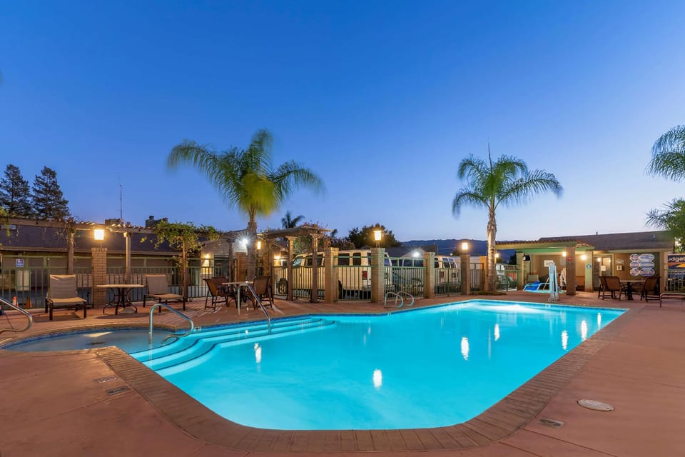 Best Western Plus Forest Park Inn Hotel in Gilroy