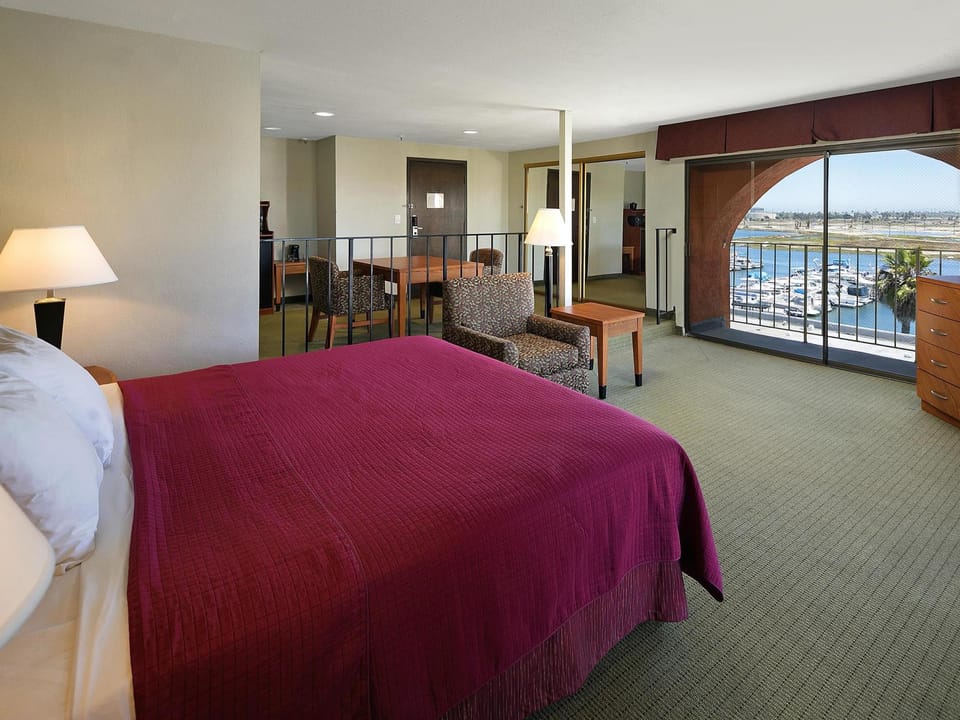 Suite room