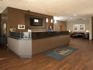 Royal Hotel Hotel in Saskatoon