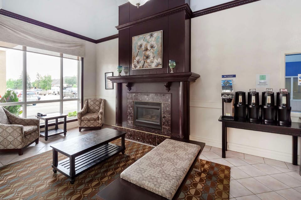 Best Western High Road Inn Hotel in Edson