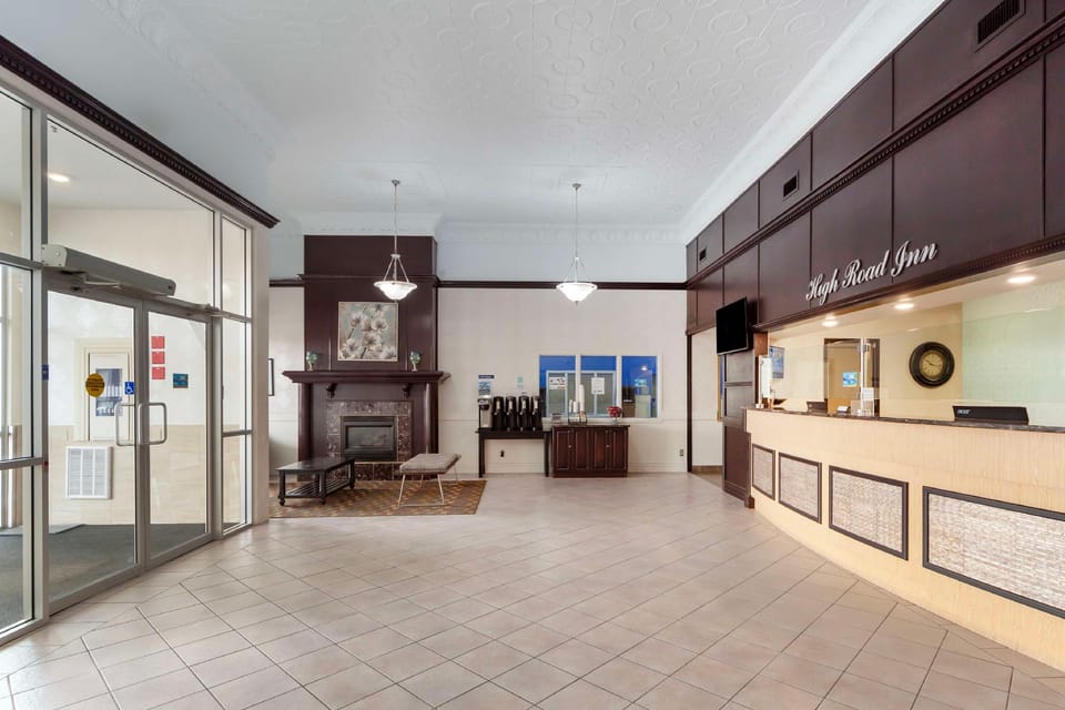 Best Western High Road Inn Hotel in Edson