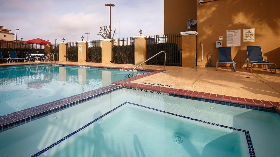 Best Western Plus Katy Inn & Suites Hotel in Katy