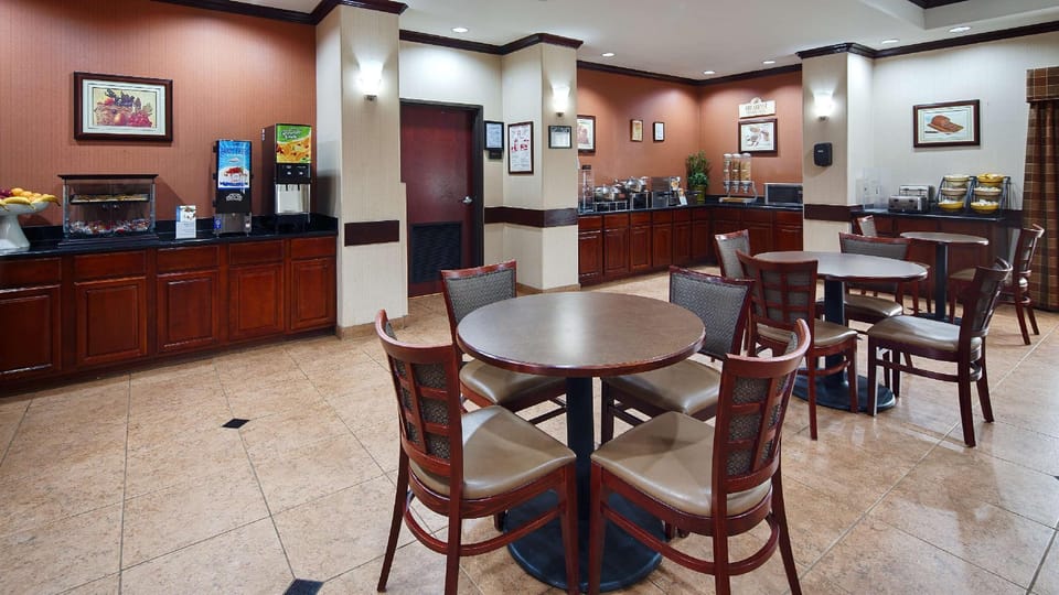 Best Western Plus Katy Inn & Suites Hotel in Katy