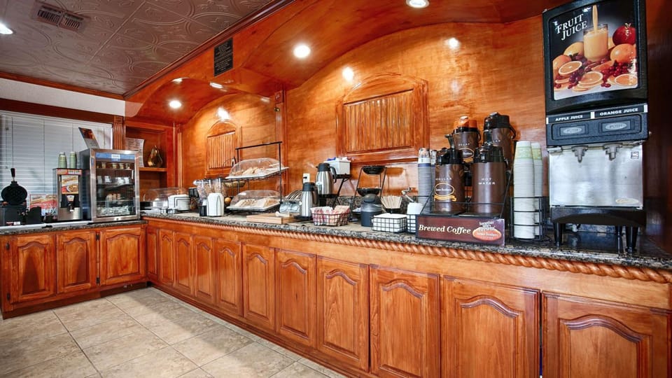 Americas Best Value Inn Kingsville Motel in Kingsville