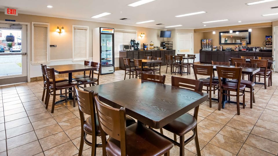 Best Western Lakewood Hotel in Lakewood