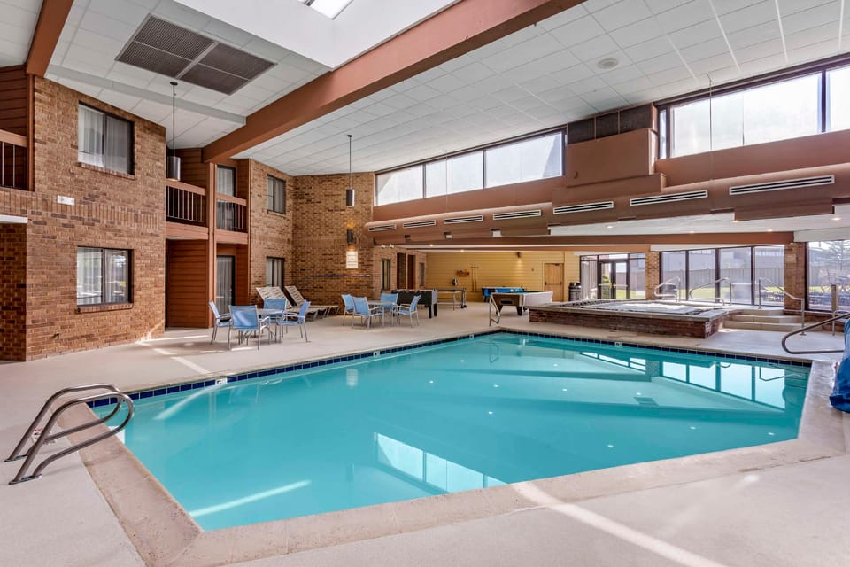 Best Western Plus Landmark Inn Hotel in Summit Park