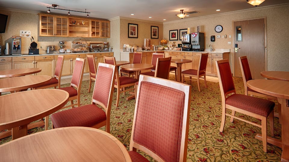 Best Western Plus Langley Inn Hotel in Langley