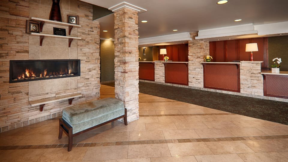 Best Western Plus Langley Inn Hotel in Langley