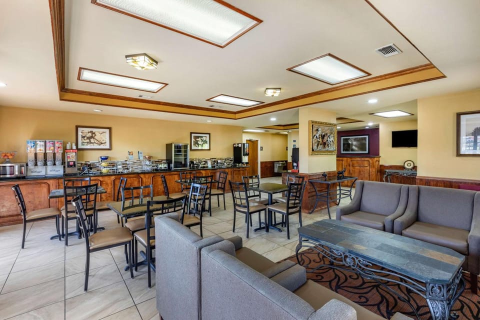 Best Western Lindale Inn Hotel in Texas