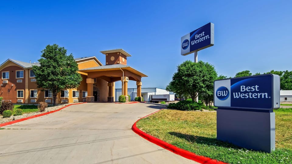 Best Western Manhattan Inn Hotel in Manhattan