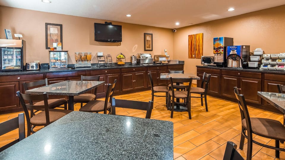 Best Western Muncie Hotel in Muncie