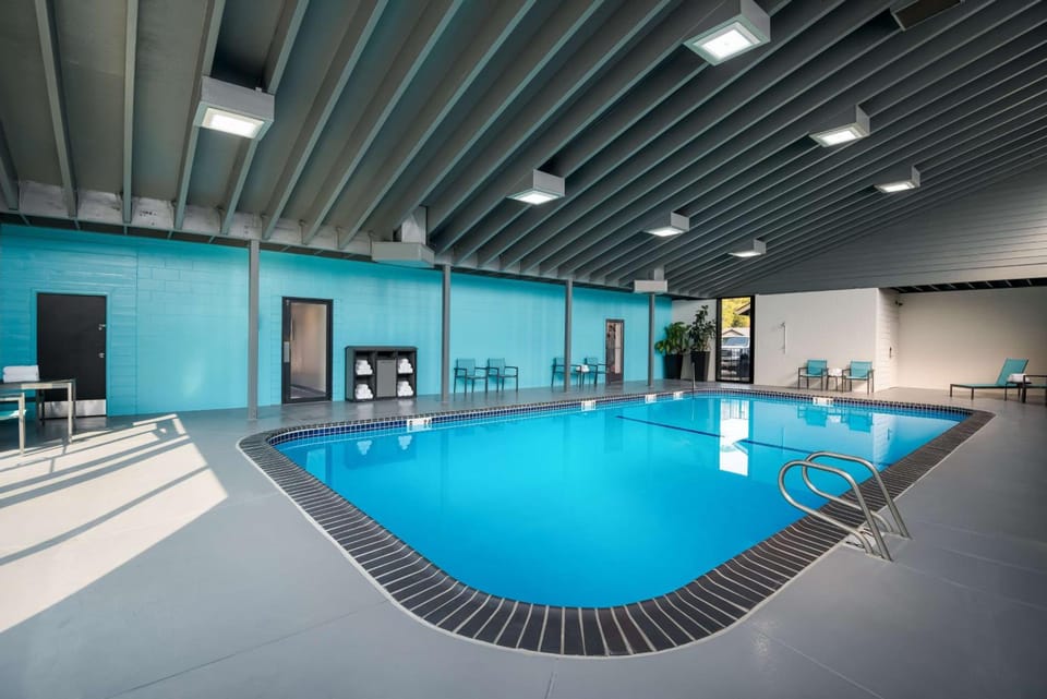 Best Western New Oregon Hotel in Eugene