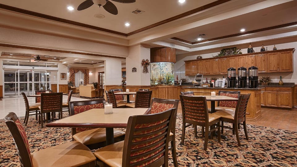 Best Western Plus Portland Hotel in Corpus Christi