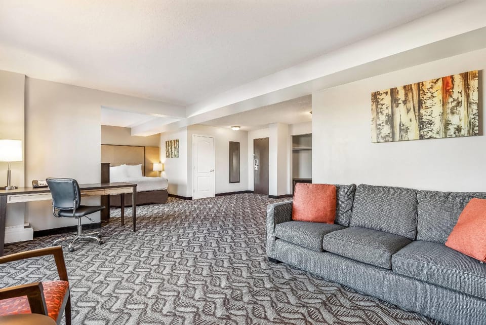 Suite room
