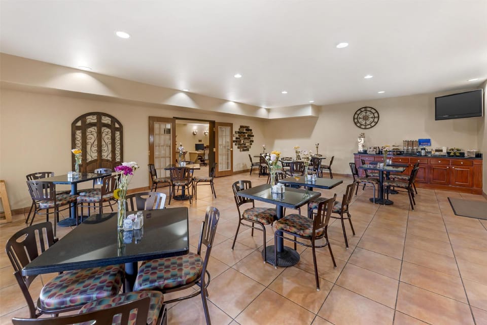 Best Western San Isidro Inn Hotel in Laredo