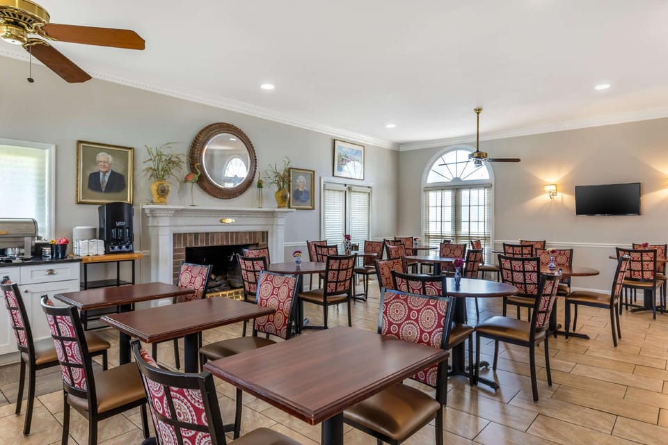 Best Western Plus Santee Inn Hotel in Santee