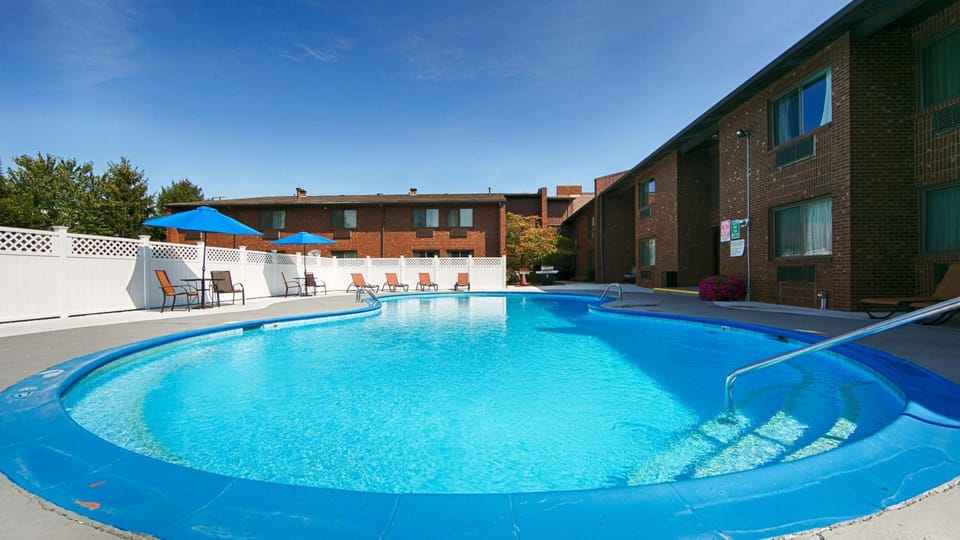 Best Western Shelbyville Lodge Hotel in Shelbyville