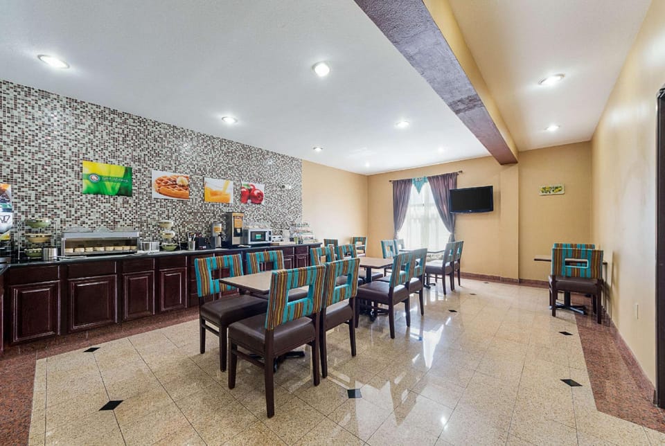 Quality Inn & Suites Hotel in Kyle